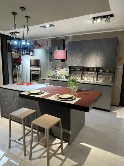 Cucina con Isola Stosa Cucine METROPOLIS