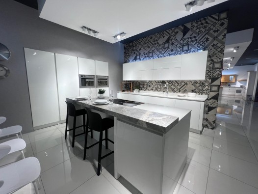 Veneta Cucine OYSTER LUCIDA 22