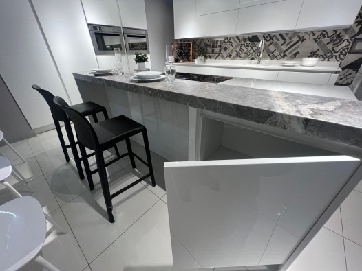 Veneta Cucine OYSTER LUCIDA 22