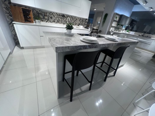 Veneta Cucine OYSTER LUCIDA 22