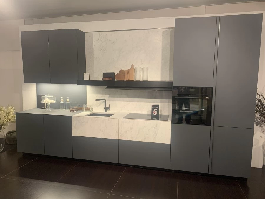 Cucina lineare Scic Monolite