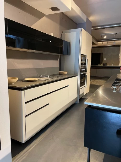 Cucina con Isola Molteni&C - Dada Engineered Hi-Line