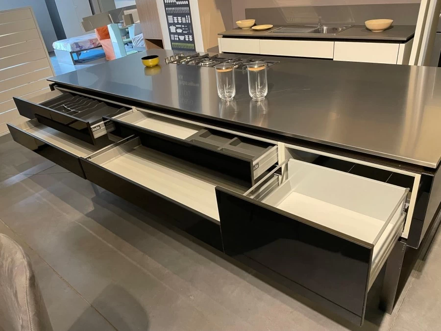 Cucina con Isola Molteni&C - Dada Engineered Hi-Line