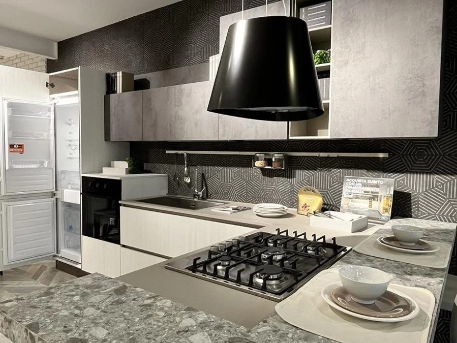 Cucina con penisola Creo Kitchens Tablet Neck