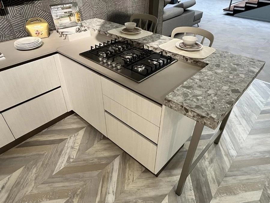 Cucina con penisola Creo Kitchens Tablet Neck