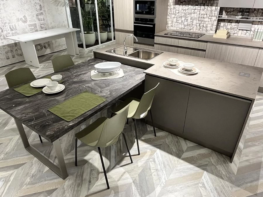 Cucina con Isola Creo Kitchens Tablet Head