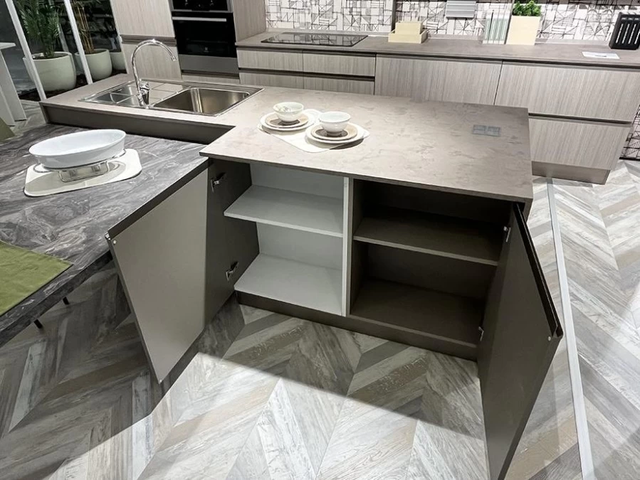 Cucina con Isola Creo Kitchens Tablet Head