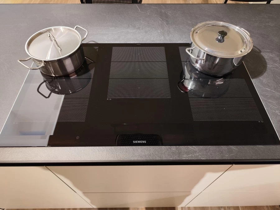 Cucina con penisola Valcucine Forma Mentis