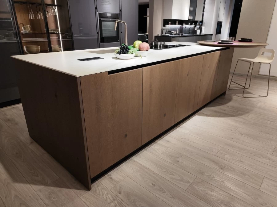 Cucina con Isola Doimo Cucine D23 Rovere