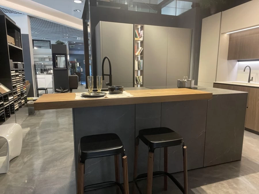 Cucina con Isola Doimo Cucine Aspen Gres