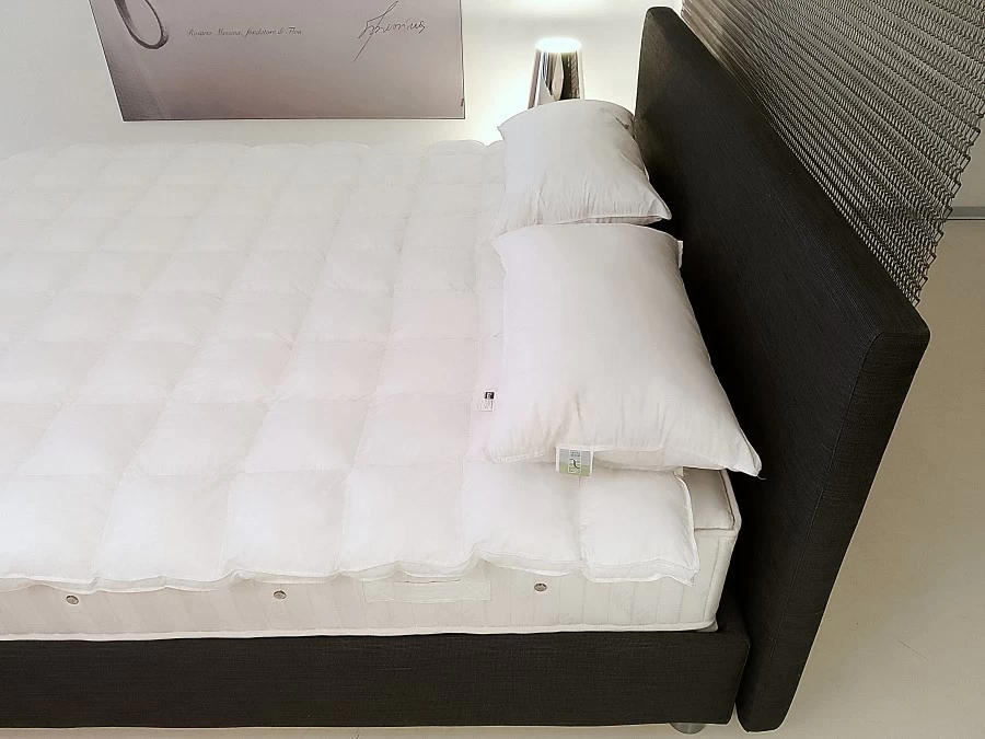 Letto matrimoniale con contenitore Flou Notturno