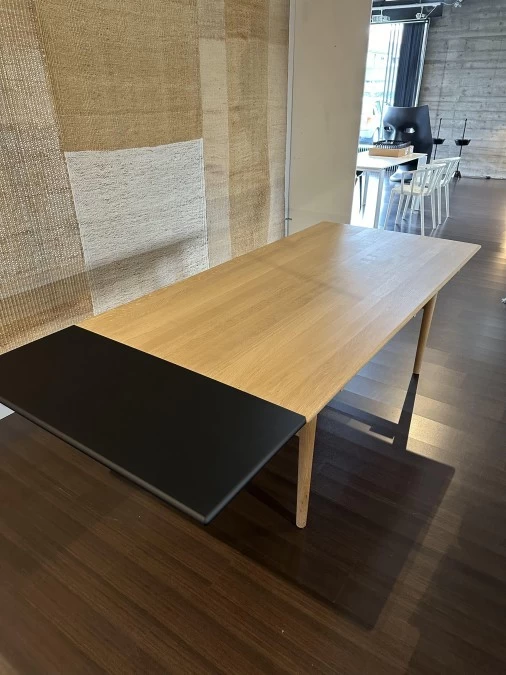 Tavolo allungabile Carl Hansen & Søn CH327