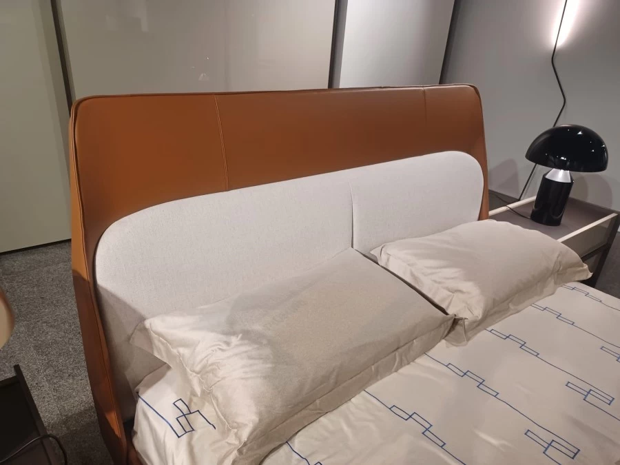 Letto matrimoniale Poltrona Frau Coupe'