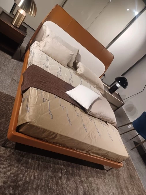 Letto matrimoniale Poltrona Frau Coupe'