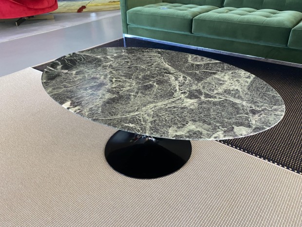 Tavolino ovale Knoll Saarinen