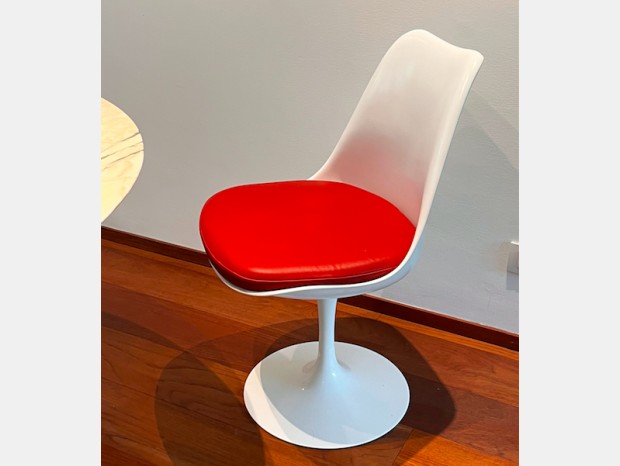 Sedia senza braccioli Knoll TULIP