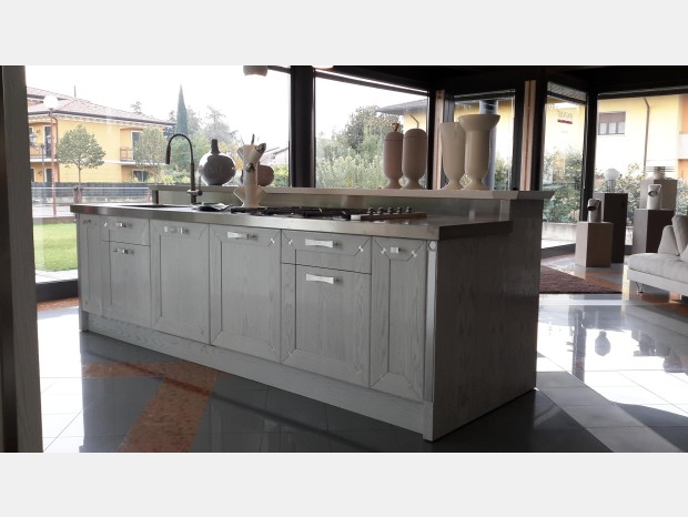 Cucina con Isola Brummel Cucine papillon