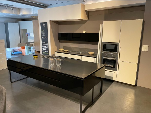 Cucina con Isola Molteni&C - Dada Engineered Hi-Line