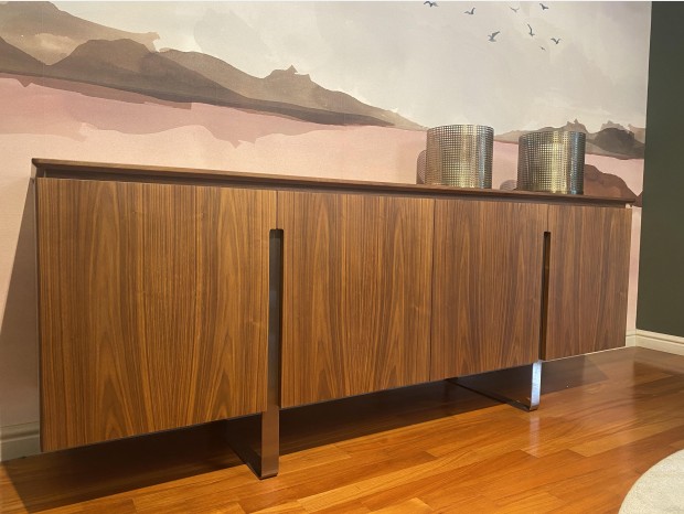 Credenza Arte Brotto in noce canaletto